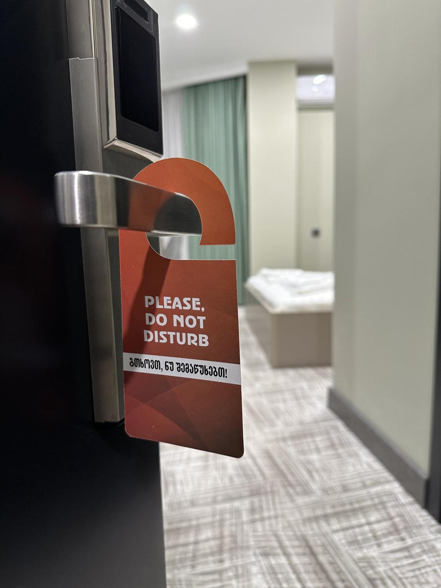 Caspian Vf Hotel バトゥーミ エクステリア 写真
